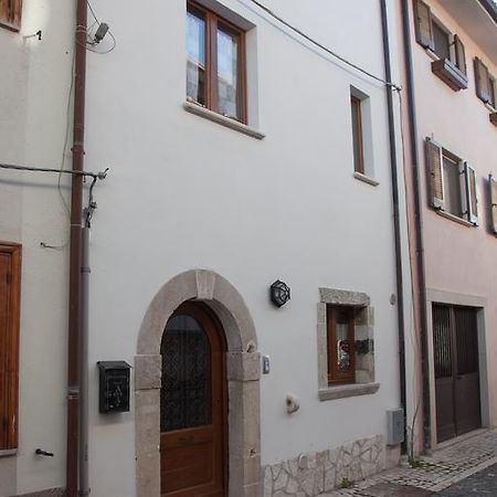 Il Vicoletto B&B Alfedena Eksteriør billede